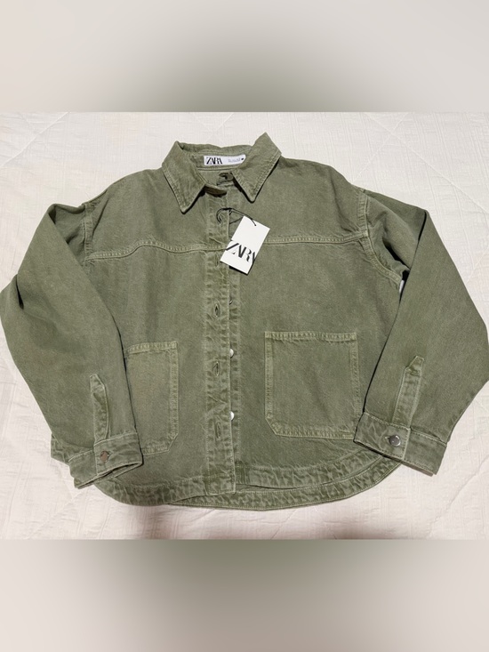 Zara Jackets & Blazers - Zara Green Button-Up Patch Pocket Denim Jacket
